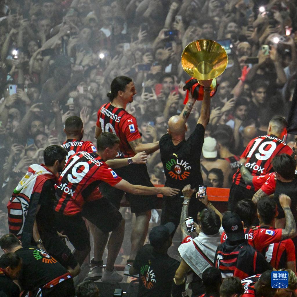 他能够以最 他能够以最