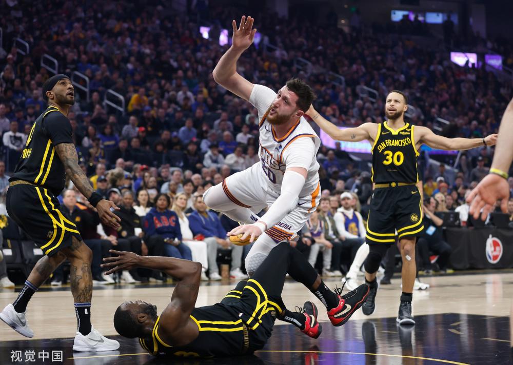 场上局势 场上局势