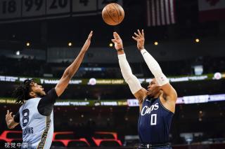 锋线球员的 锋线球员的